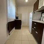 Apartman Downtown By Darius Bukarest